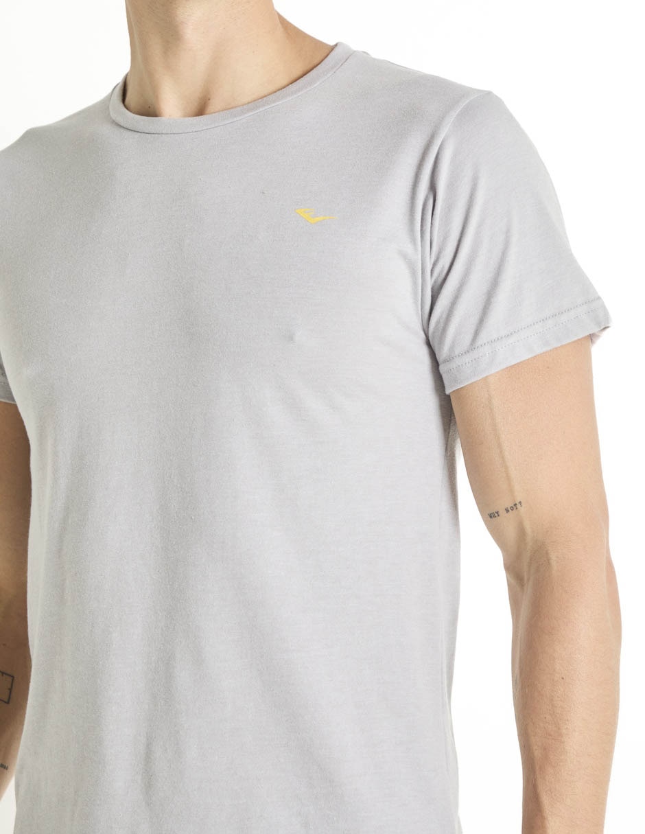 Set playera cuello redondo para hombre 3
