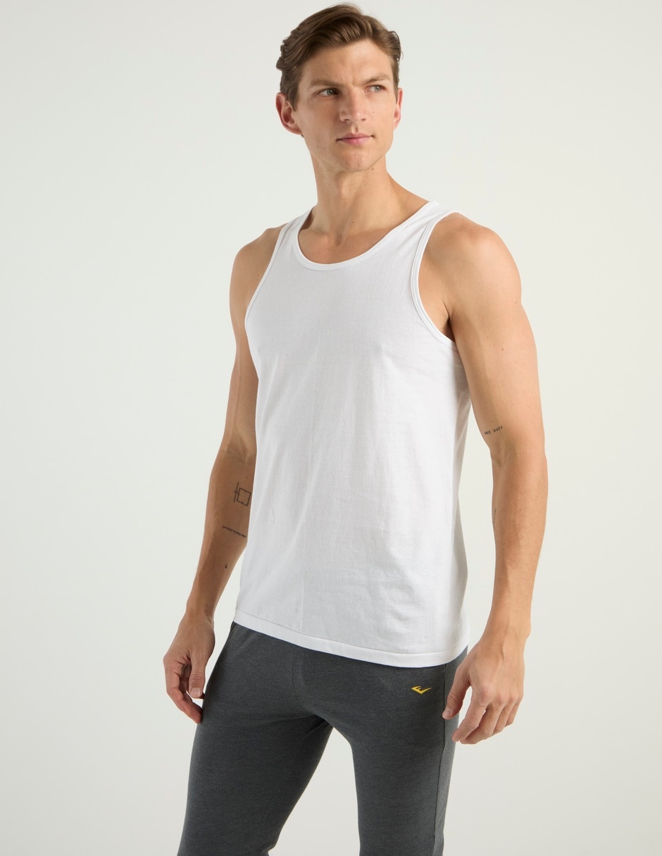 Set camiseta cuello redondo para hombre 3