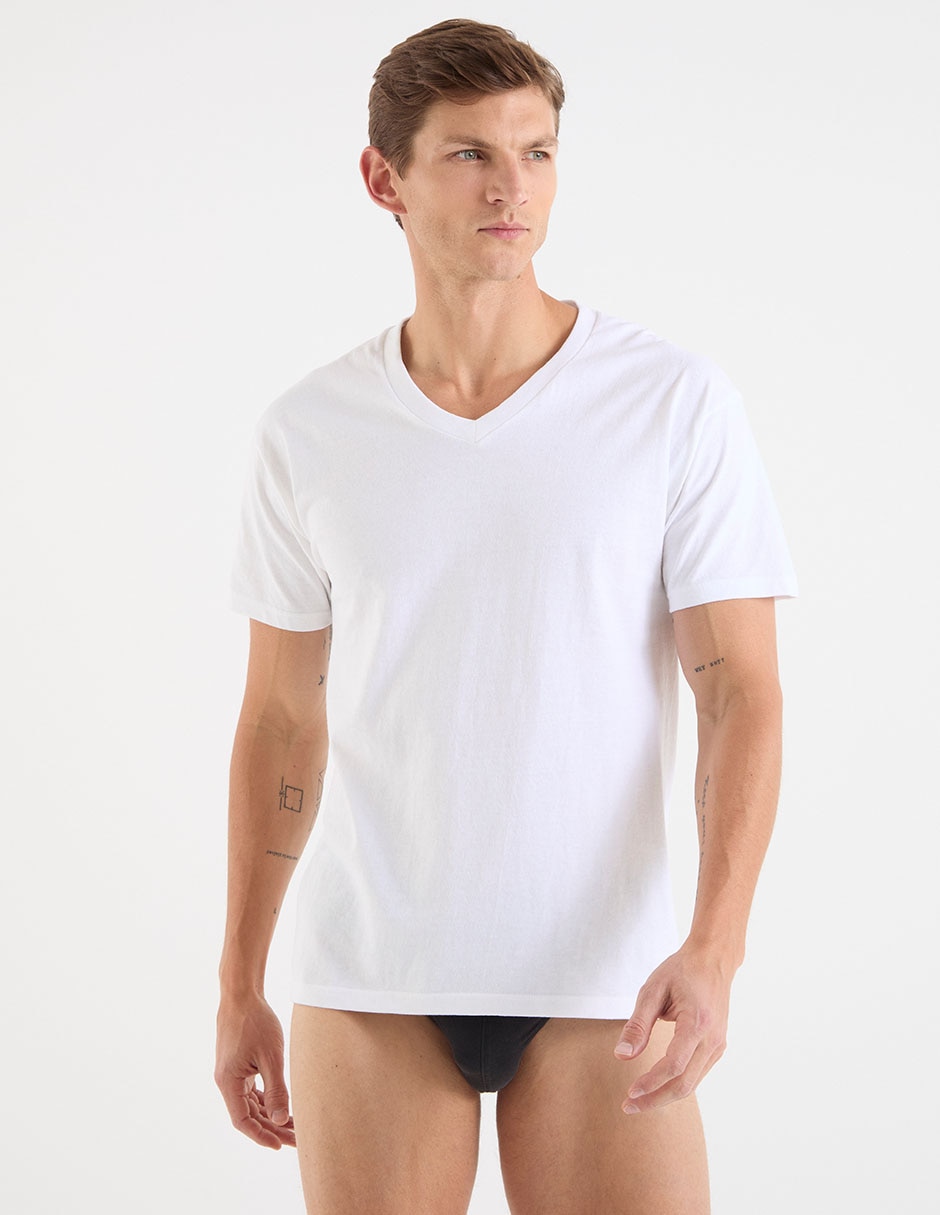 Set playera cuello V para hombre 5